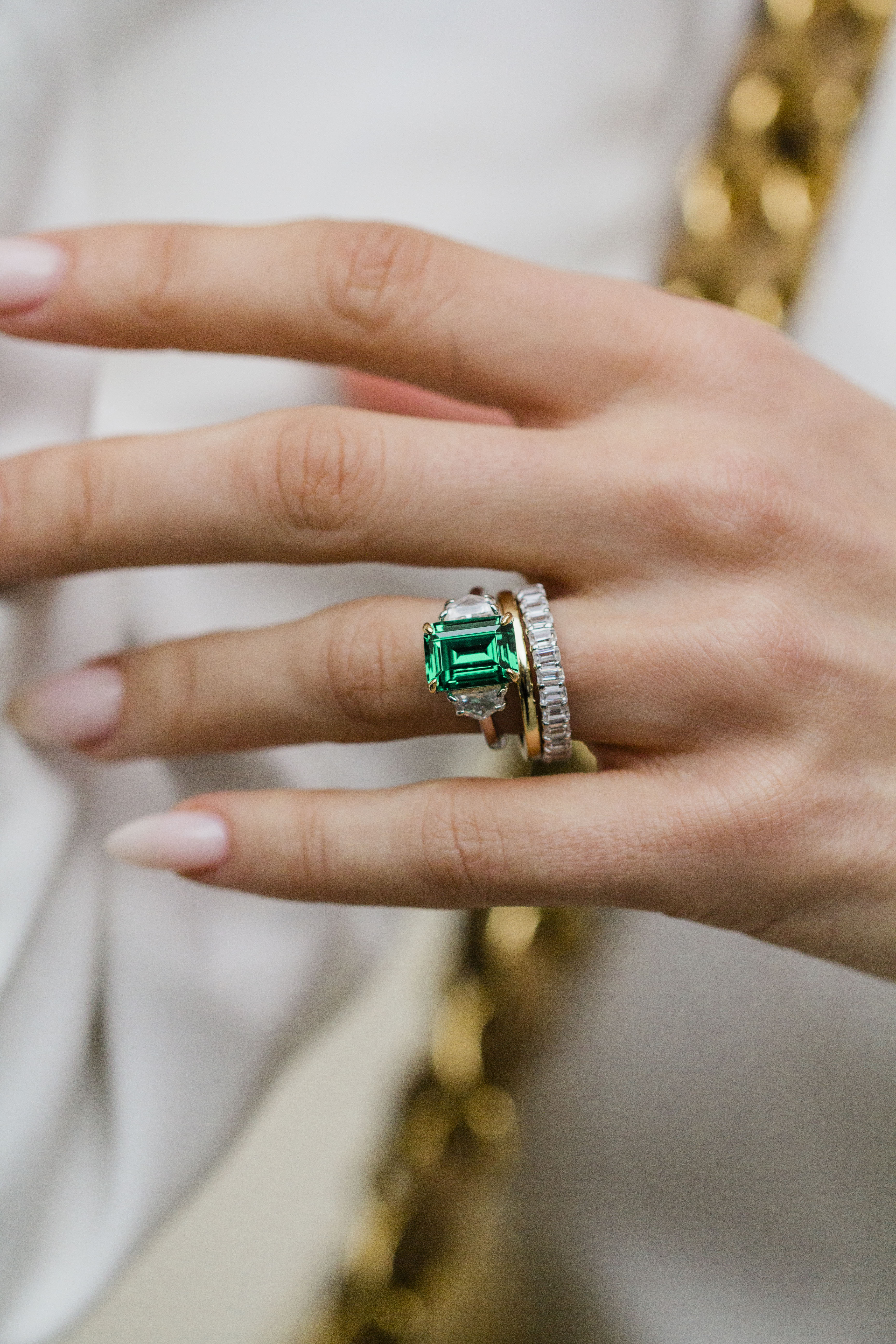 The Harper Ring (3.2 Carat, Emerald Cut) - Image 4