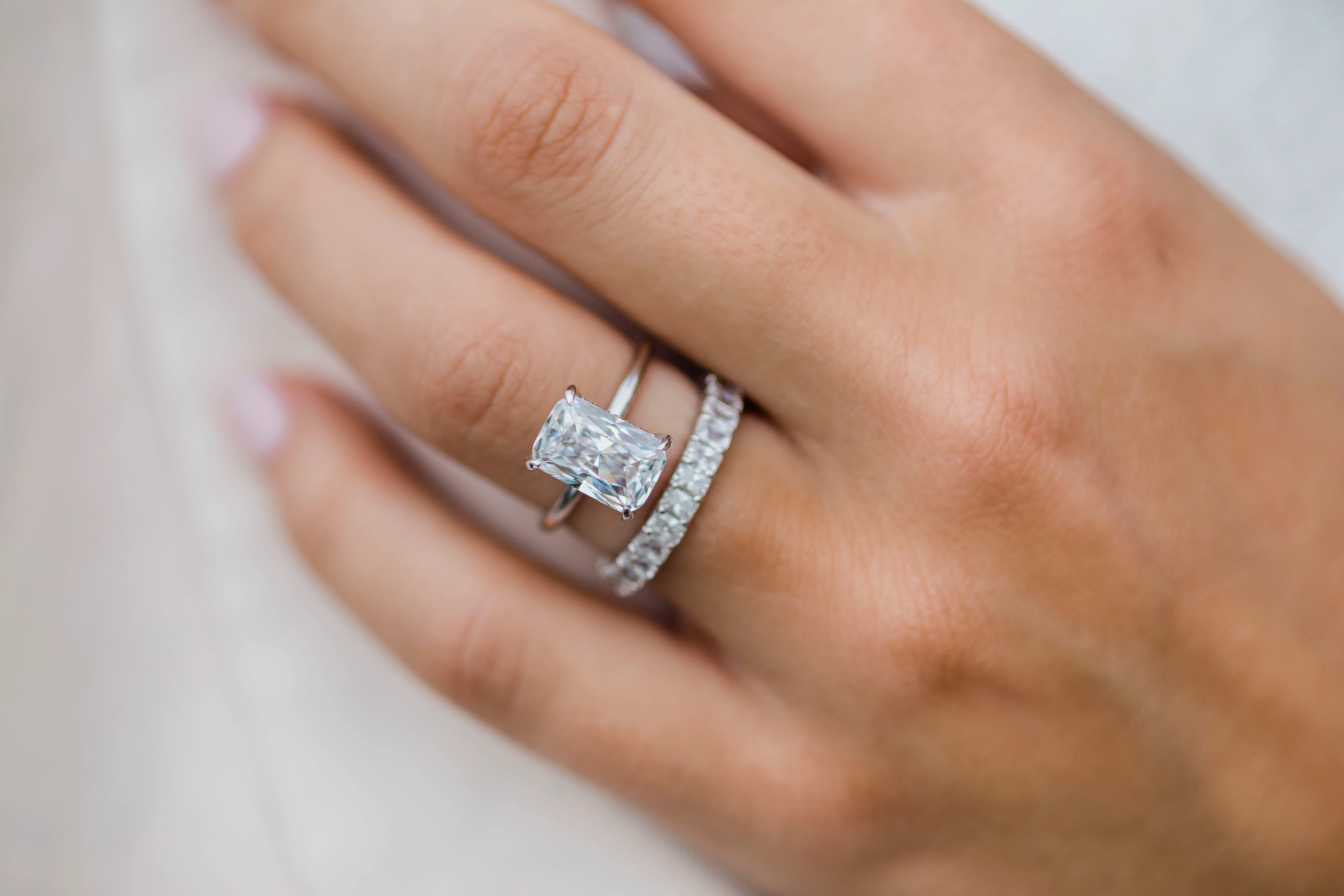 The Liv Band (2 Carat, Claw Prong) - Image 3