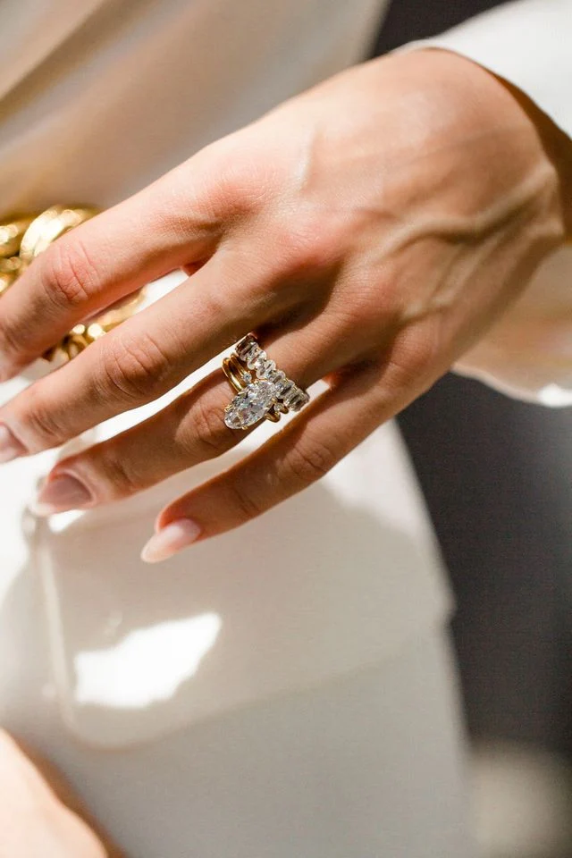 The Luna Ring (3.7 Carat) - Image 5