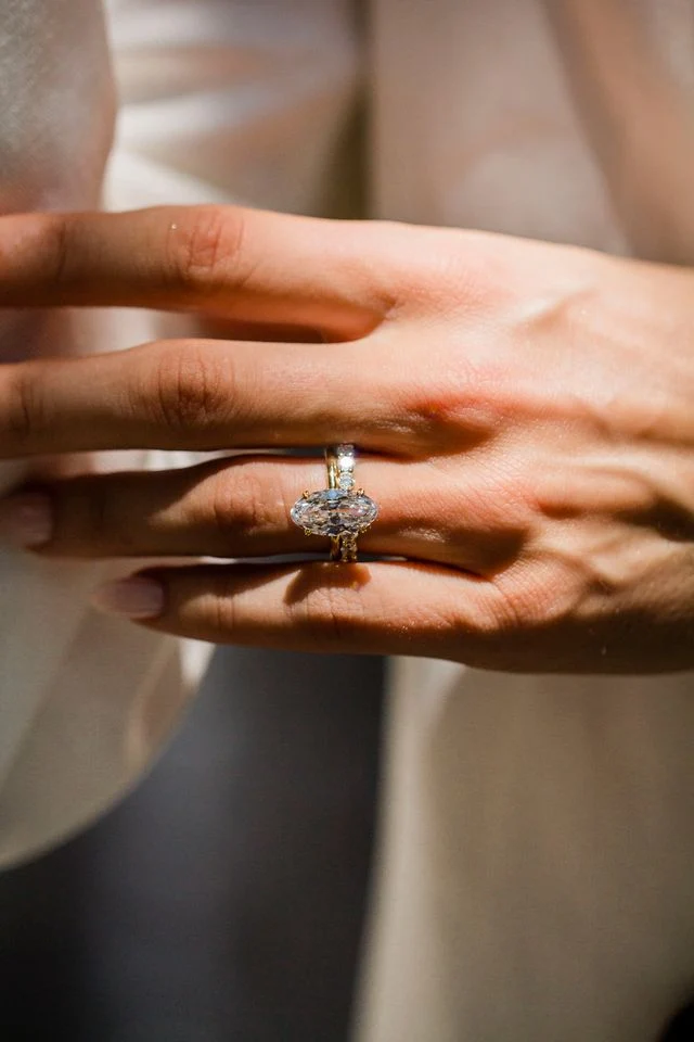 The Luna Ring (3.7 Carat) - Image 7