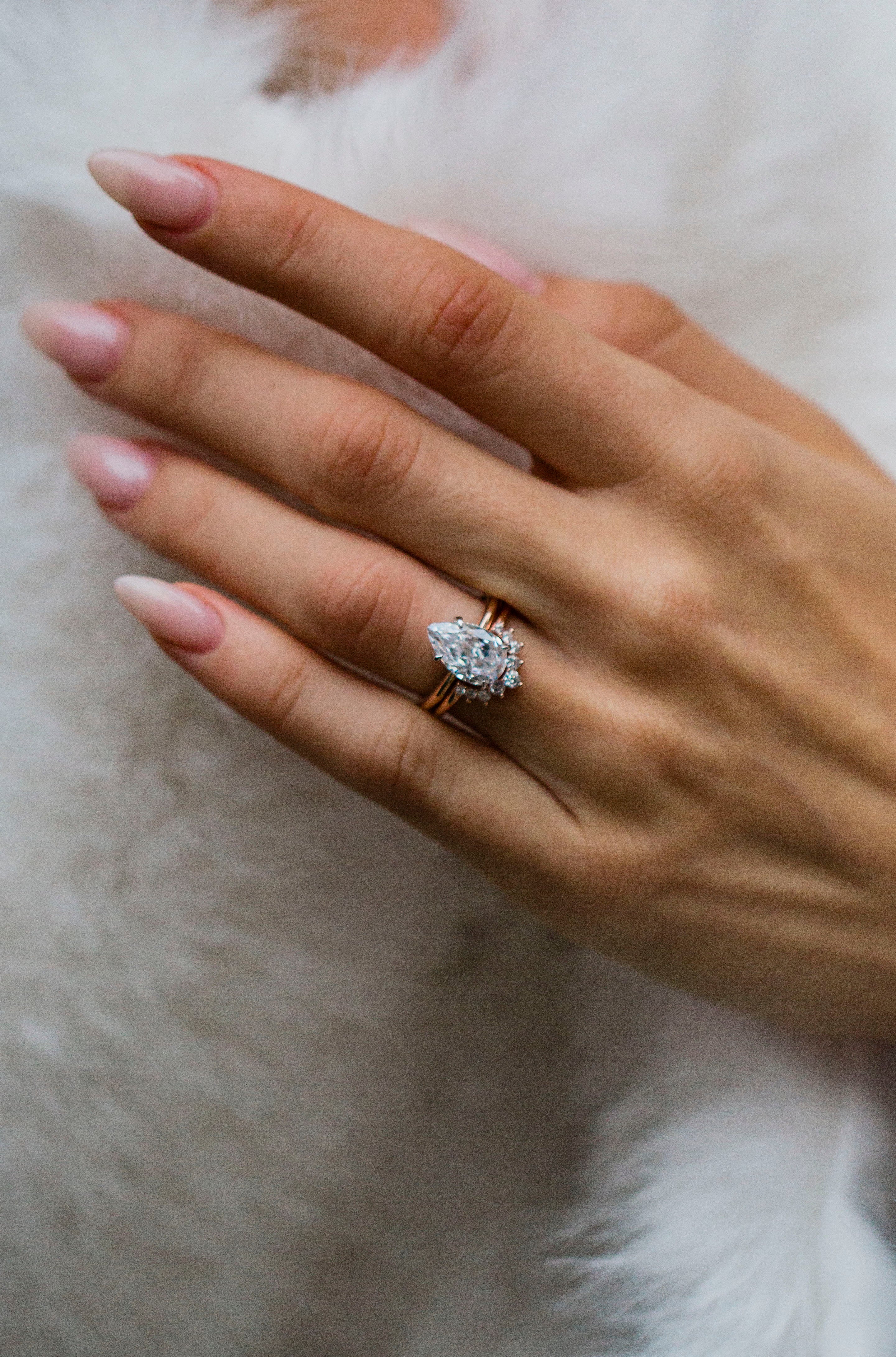 The Stella Ring (3 Carat) - Image 5